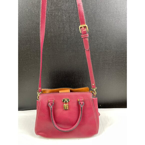 London Fog Women's Red Crossbody / Handle bag SKU 4282 - Picture 1 of 15